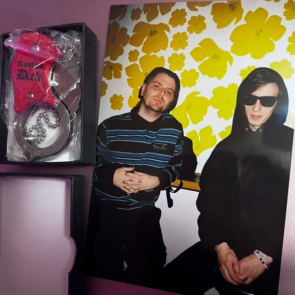 COPES x DOVES Dana Dentata TND trust no d!ck bottle opener - Picture 8 of 8